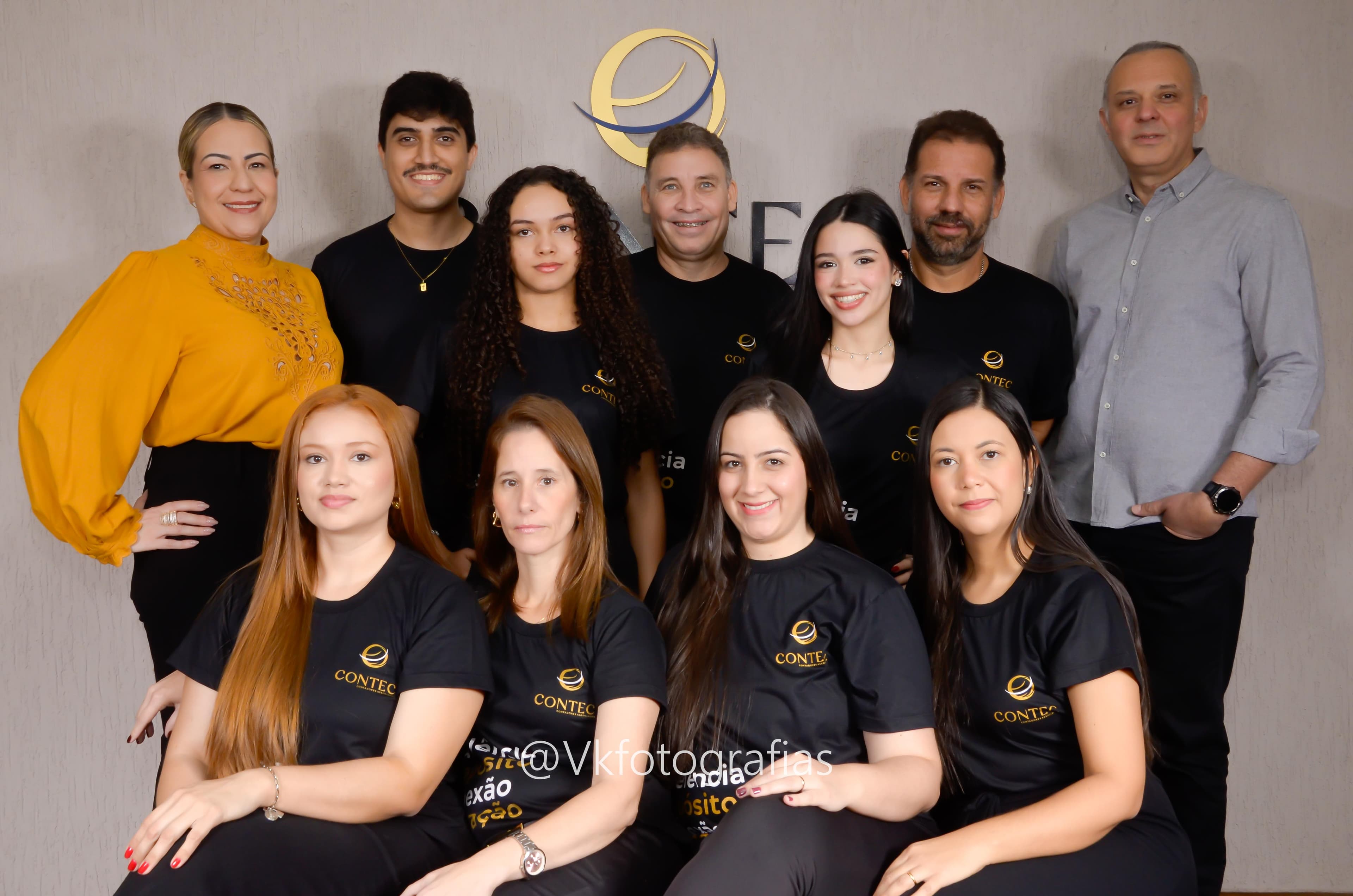 Equipe da Contec Contadores Associados reunida